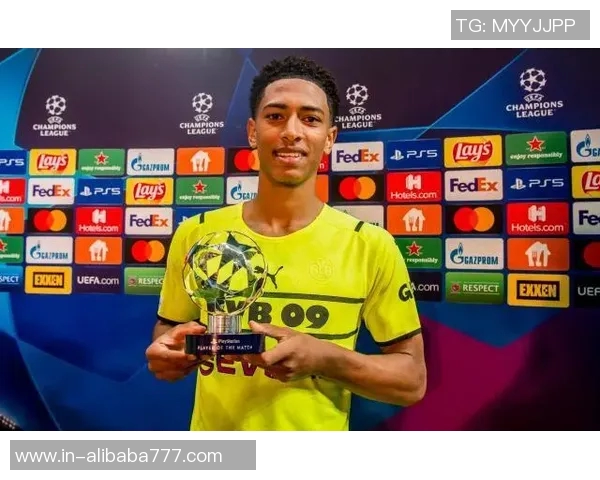 曼联密切关注小贝林厄姆动态有意明年一月租借他