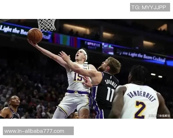 里夫斯单场豪取50分11板9助成为过去40年第四人并与东契奇威少哈登并肩